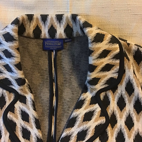 Pendleton Jacket - Picture 2 of 3